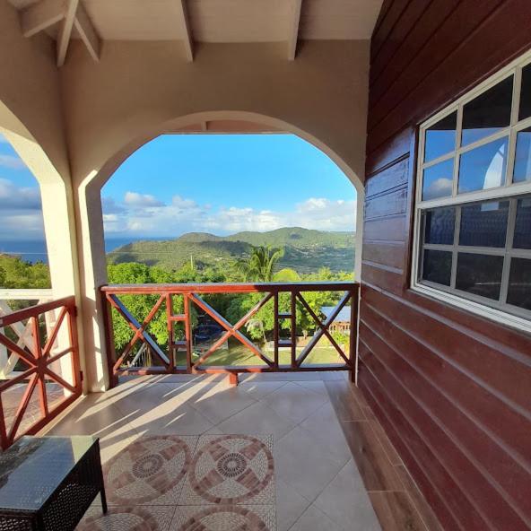 Eden Crest Villa Anse La Raye Buitenkant foto