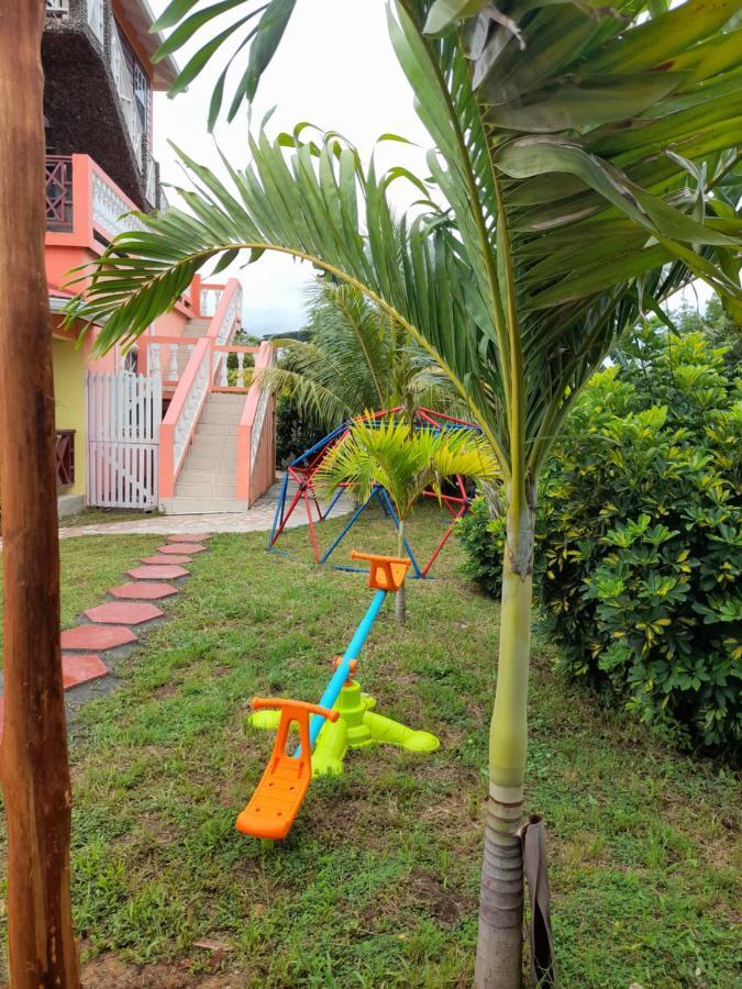 Eden Crest Villa Anse La Raye Buitenkant foto