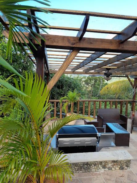 Eden Crest Villa Anse La Raye Buitenkant foto